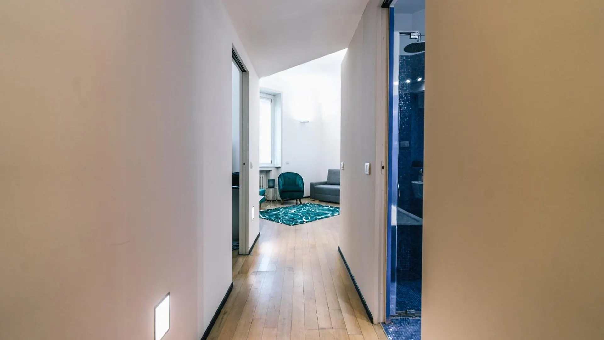 Center Pregious Apartment Milan