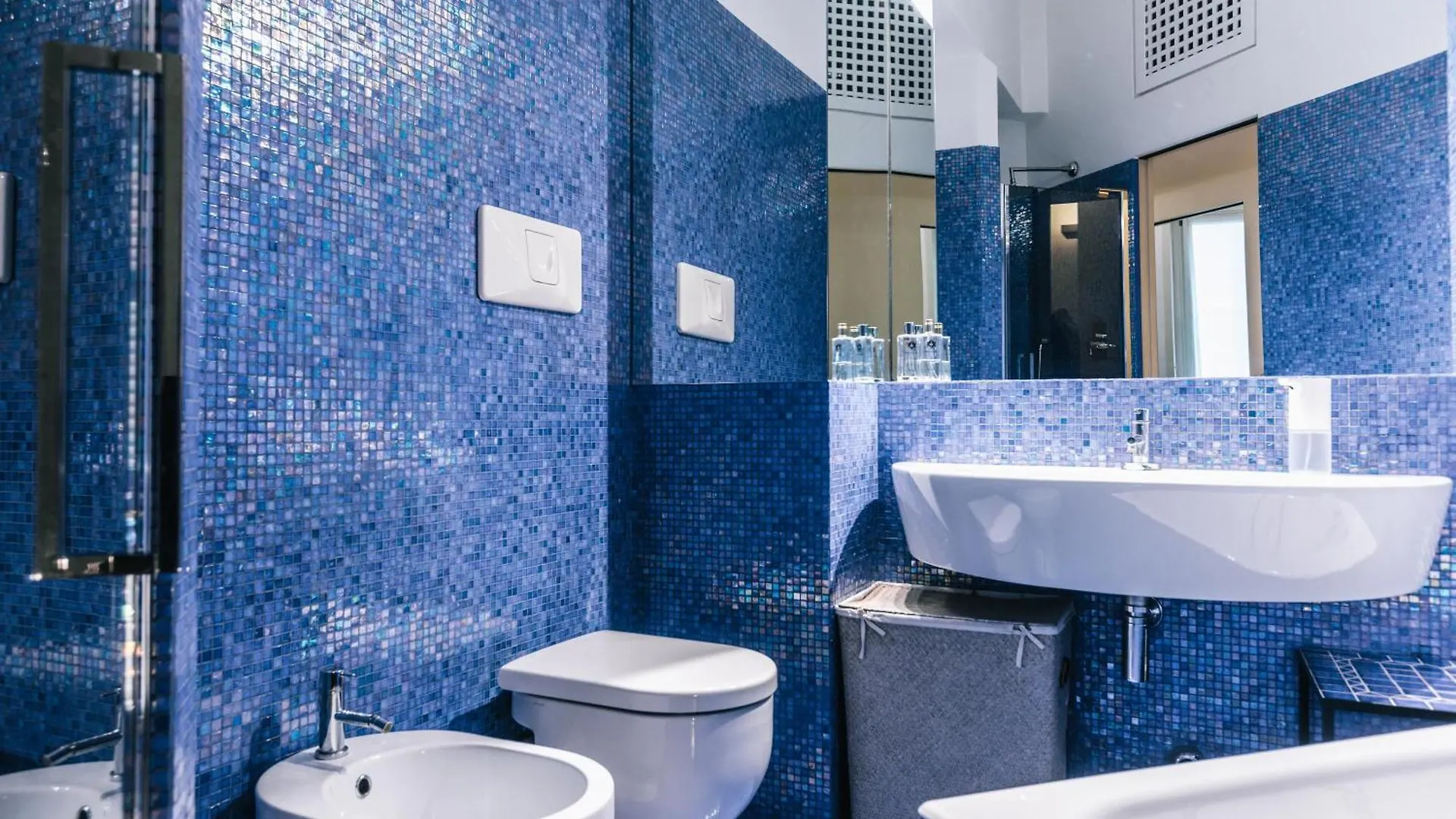 Center Pregious Apartment Milan